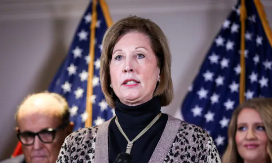 Sidney Powell Accuses Fulton DA of Prosecutorial Misconduct