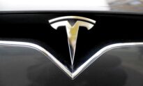 US Lawmakers Call Tesla Expansion in Xinjiang ‘Misguided’