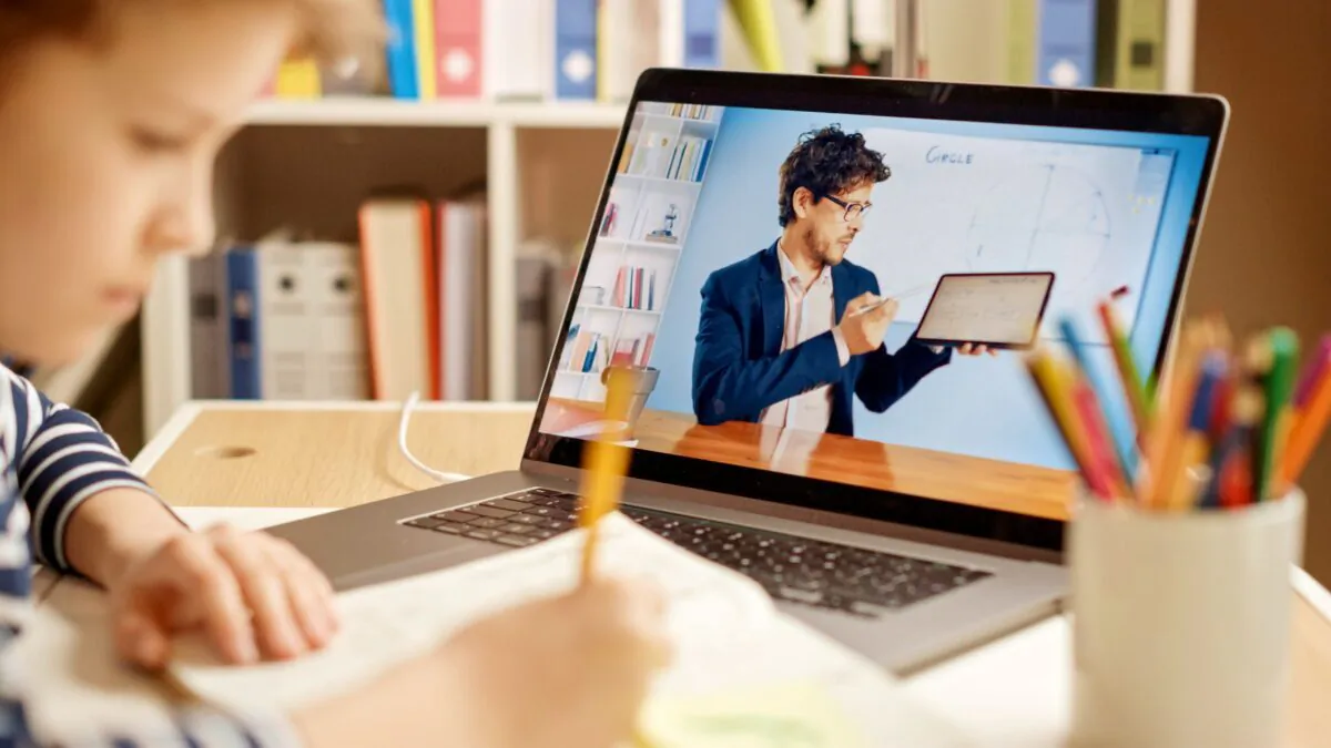 Because remote learning is going to be temporary, it should be as similar as possible to the regular classroom learning. (Gorodenkoff/Shutterstock)
