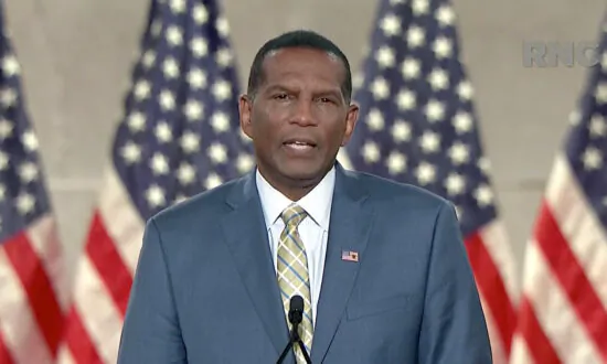 Former NFL Player and Congressman-Elect Touts Republican ‘Freedom Force’ as Counter to ‘Squad’