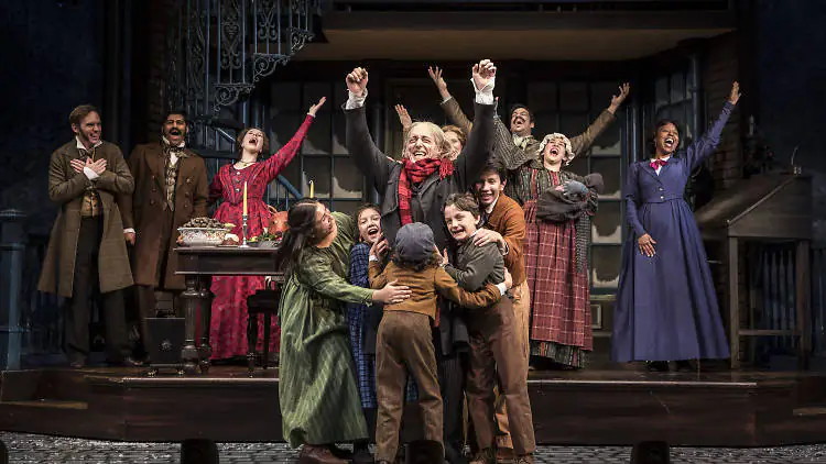 The cast of “A Christmas Carol” at the Goodman Theatre last year. (Liz Lauren)