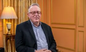 Video: Trevor Loudon: America’s ‘Unfolding Socialist Revolution’ and Connections to China’s Communist Party