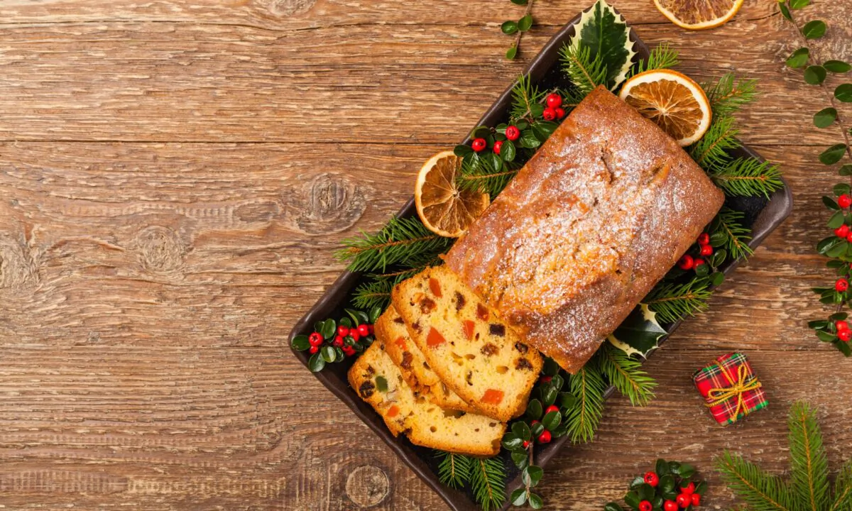 The traditional Christmas loaf suffers abundant abuse. Madame LeCoeur found a solution. (gkrphoto/Shutterstock)