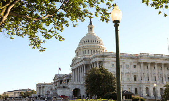 Congress Races to Fund Government to Avert December Shutdown