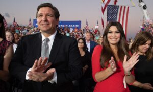 Florida Governor Calls on Congress to Pass Unemployment Relief