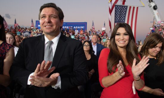 Florida Governor Calls on Congress to Pass Unemployment Relief