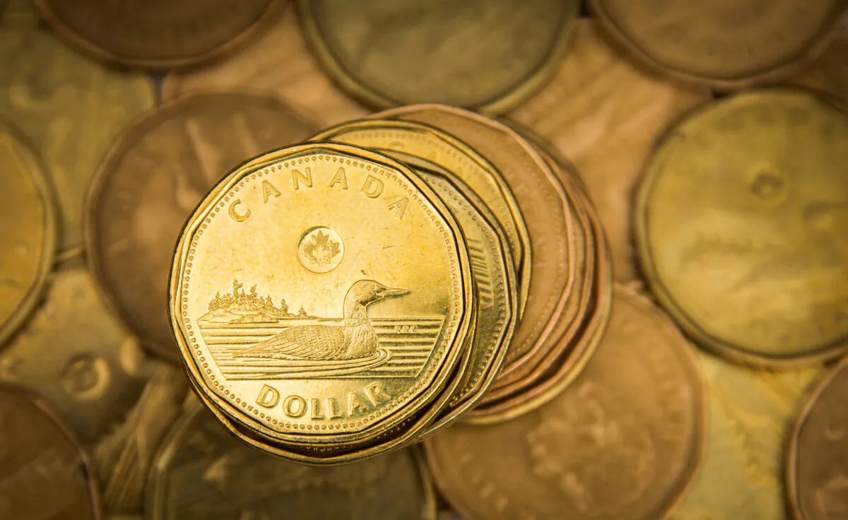 A Canadian dollar coin is pictured in this illustration picture taken in Toronto on Jan. 23, 2015. (Reuters/Mark Blinch/File Photo)