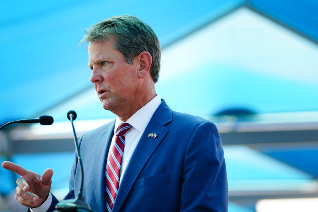 Georgia Governor Urges Secretary of State to Order Signature Audit Over Fulton County Video