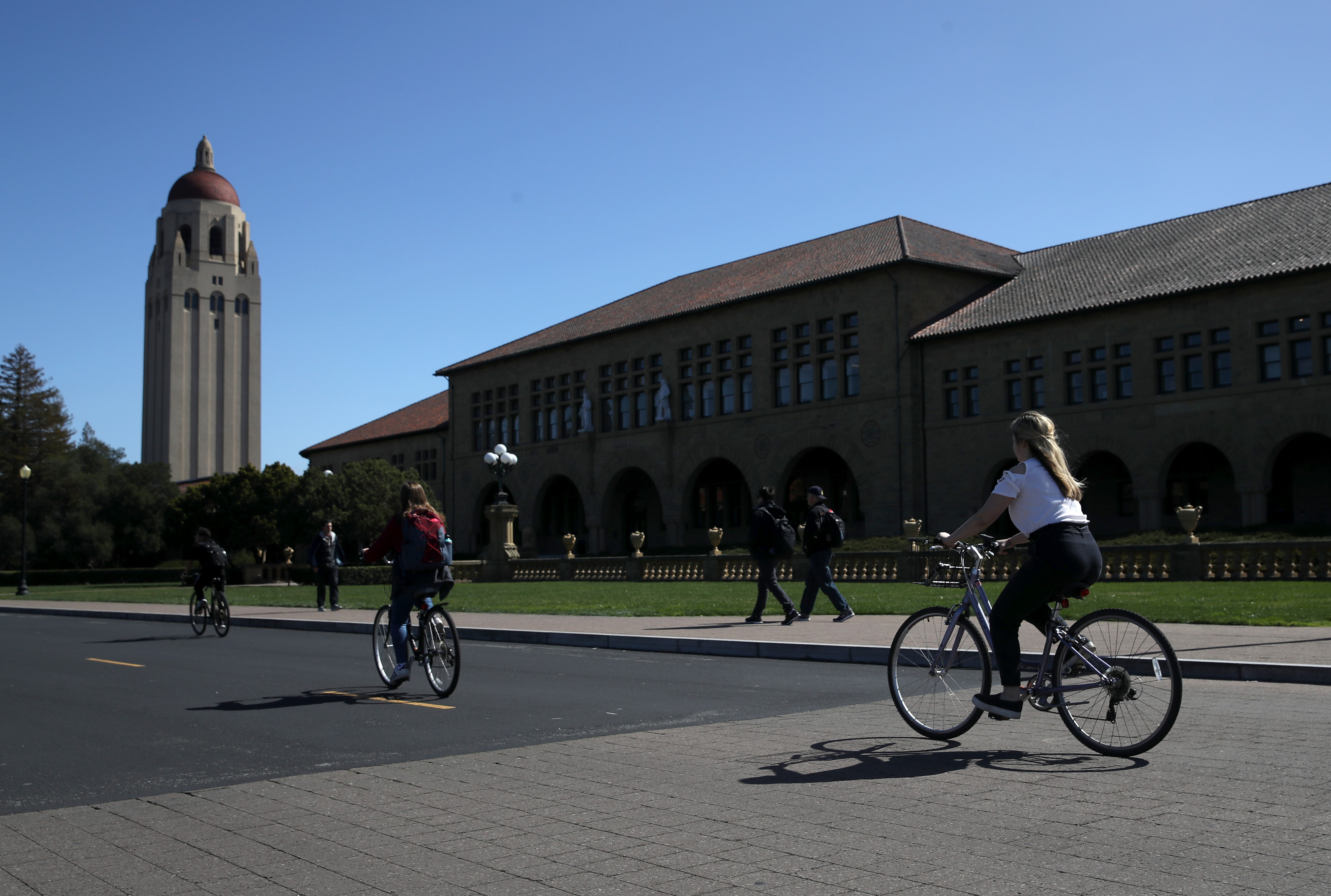 Stanford Offers Mental Health Counseling Over Cords Found on Campus That 'May Represent Nooses' - Vimarsana News