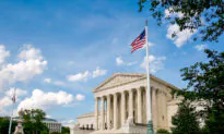 Bipartisan Proposal Would Place Cameras in the Supreme Court