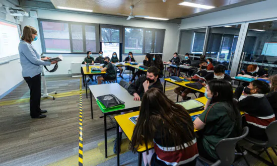 Australian Students Rise in Global Science and Maths Ranks