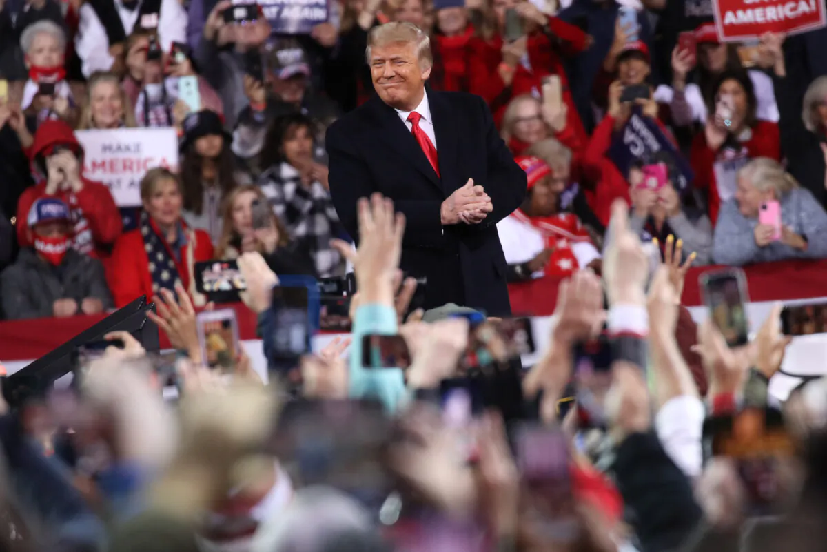 President Donald Trump attends a rally to support Republican Georgia Sens. David Perdue and Kelly Loeffler in Valdosta, Ga., on Dec. 5, 2020. (Spencer Platt/Getty Images)