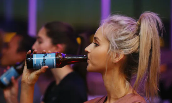 Drinking Gives Zero Health Benefits for Adults Under 40: Study