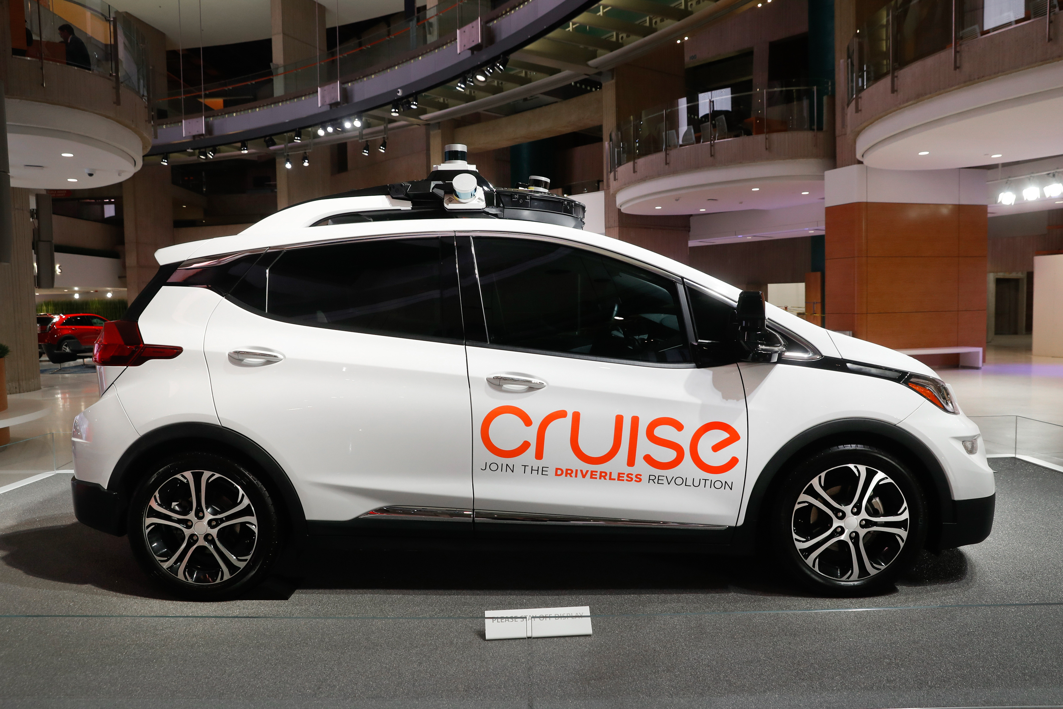 US Opens Probe of Cruise Robotaxi Braking, Clogging Traffic - Vimarsana News