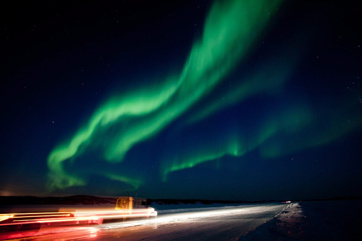 A brilliant show of the aurora borealis near Yellowknife, N.W.T. is shown in the night sky on March 8, 2012. (Bill Braden/The Canadian Press)