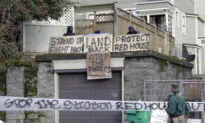 Portland Autonomous Zone Features Weapon Stockpiling, Armed Sentries: Police Chief