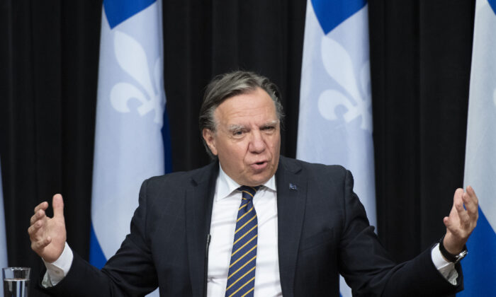 Quebec Premier Francois Legault reacts to talks he had with Prime Minister Justin Trudeau and provincial premiers on December 10, 2020 at the legislature in Quebec City. (The Canadian Press/Jacques Boissinot)