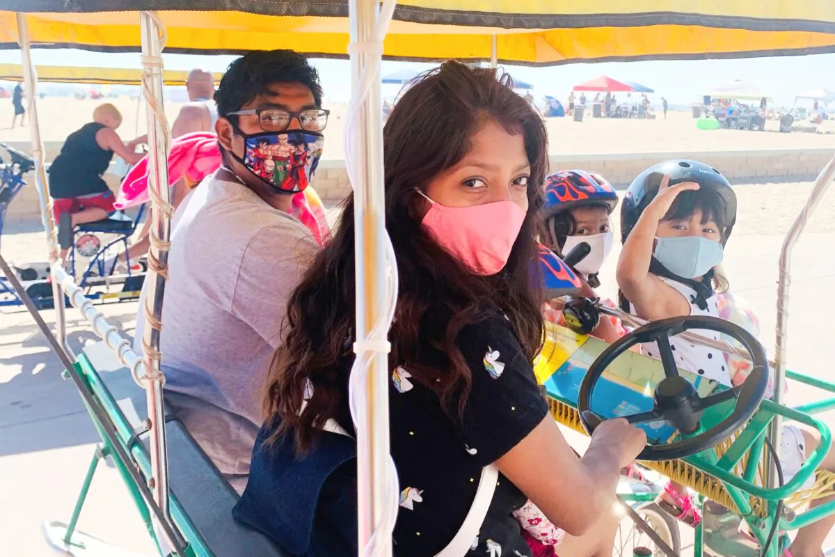 Santa Ana parents Henry Eduardo Saldana-Mejia and Gabriela M. Andrade were killed after the car they were riding in was hit by an impaired driver, and their three children were injured, on Dec. 8, 2020. (Courtesy Maria Corrigan)