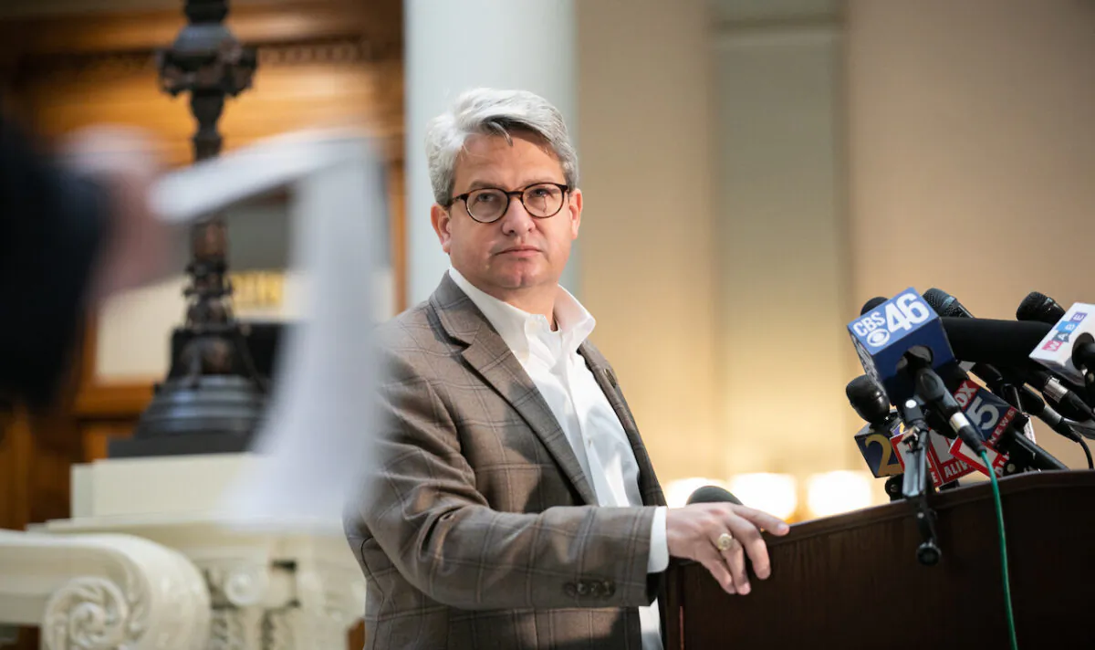 Gabriel Sterling, Voting Systems Manager for the Georgia Secretary of State's office, answers questions during a press conference on the status of ballot counting in Atlanta, Georgia, on Nov. 6, 2020. (Jessica McGowan/Getty Images)