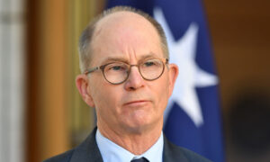 CMO Defends CCP Virus Vaccine Choice Amidst Concerns Over Supplies