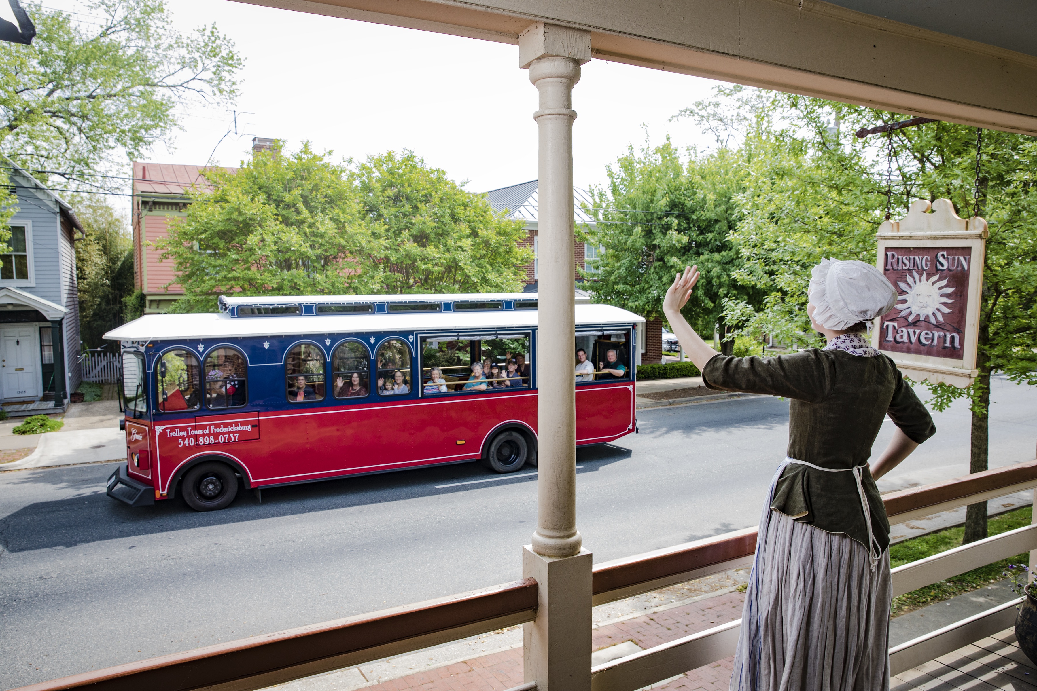 Trolley Rising Sun 529