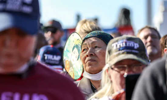 Chinese American at DC Rally Supports US Constitution