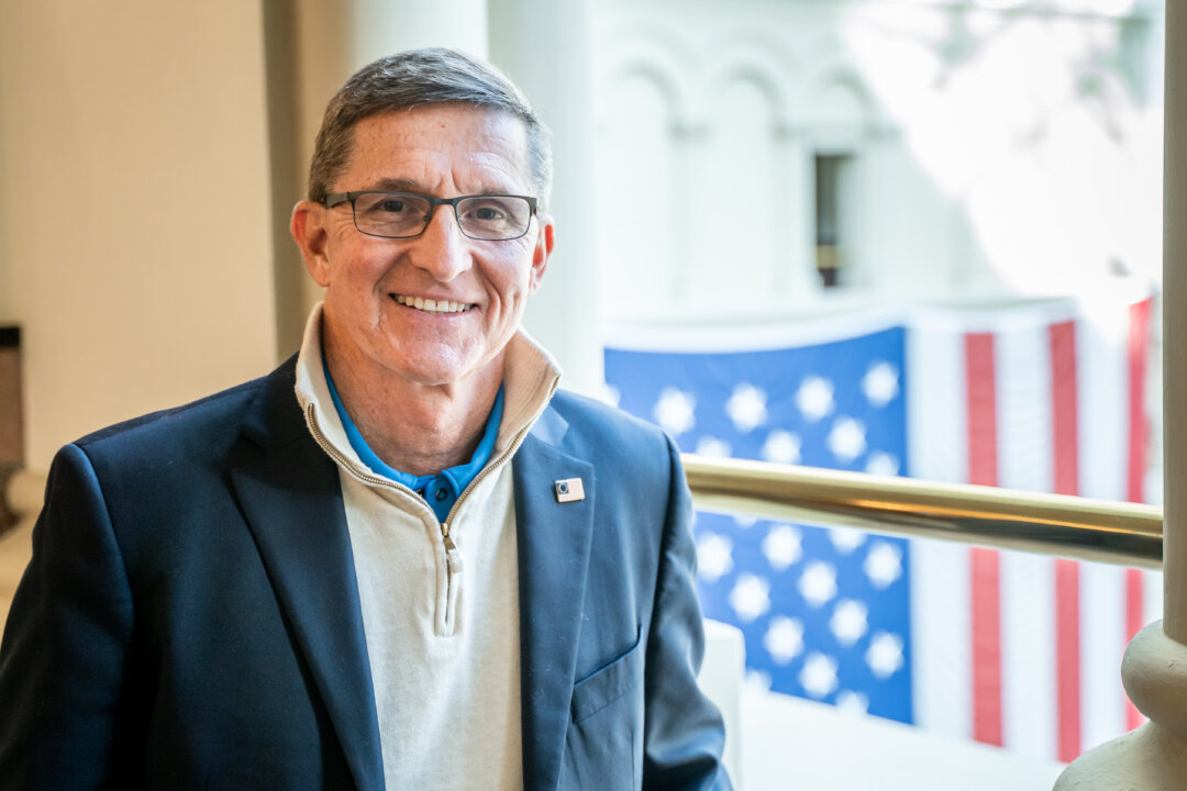 Michael Flynn: ‘The American People Have Been Buddy Breathing With Me for 4 Years’