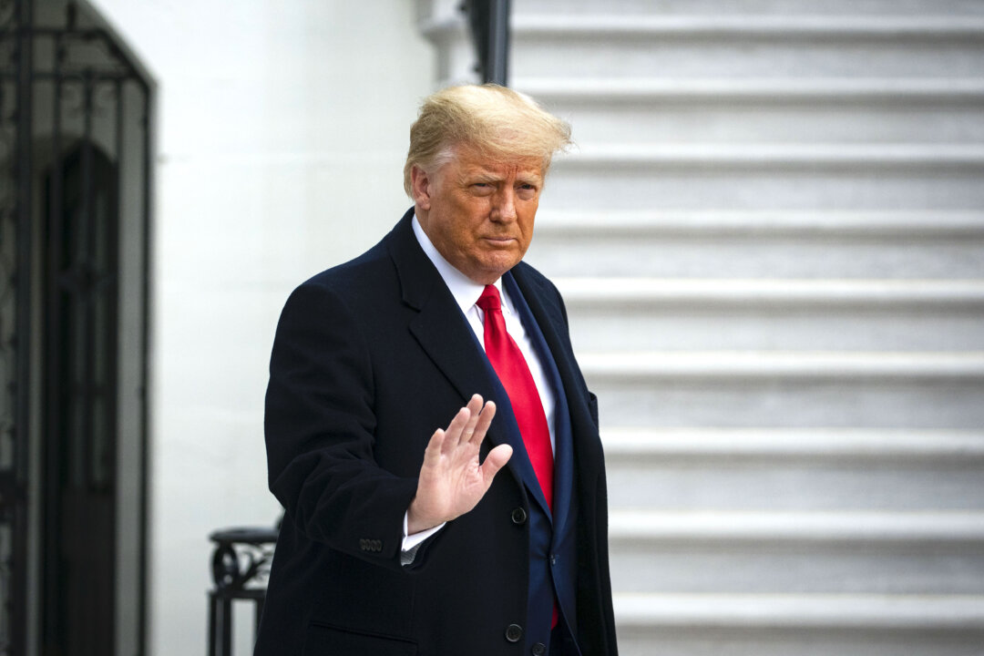 Lawmakers on Both Sides Block Changes to CCP Virus Bill