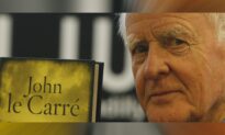 John Le Carre, Who Probed Murky World of Spies, Dies at 89