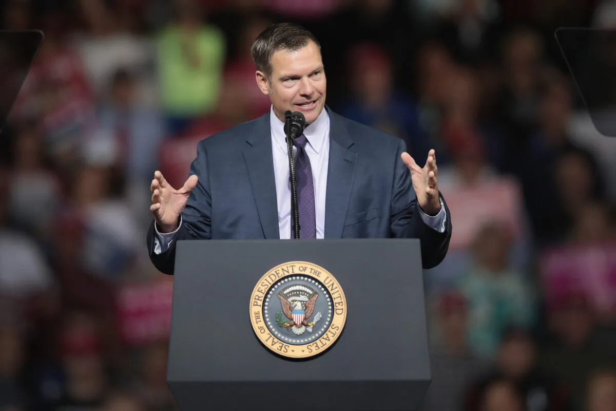 Former Kansas Secretary of State Kris Kobach speaks at a rally in Topeka, Kansas, on Oct. 6, 2018. (Scott Olson/Getty Images)