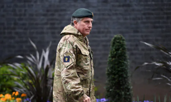 Attempts by China, Russia to Undermine Britain Risk Igniting War, UK Defence Experts Warn