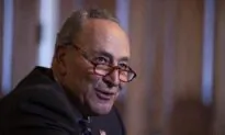 Schumer: Congress ‘Running Out of Time’ to Pass COVID-19 Relief