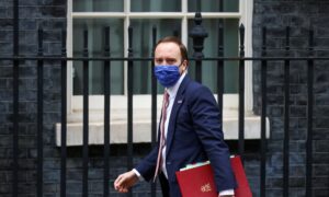 New Variant of CCP Virus ‘Out of Control,’ UK Health Minister Says