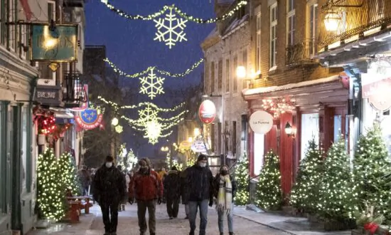 A COVID Christmas: How Canadians Are Celebrating