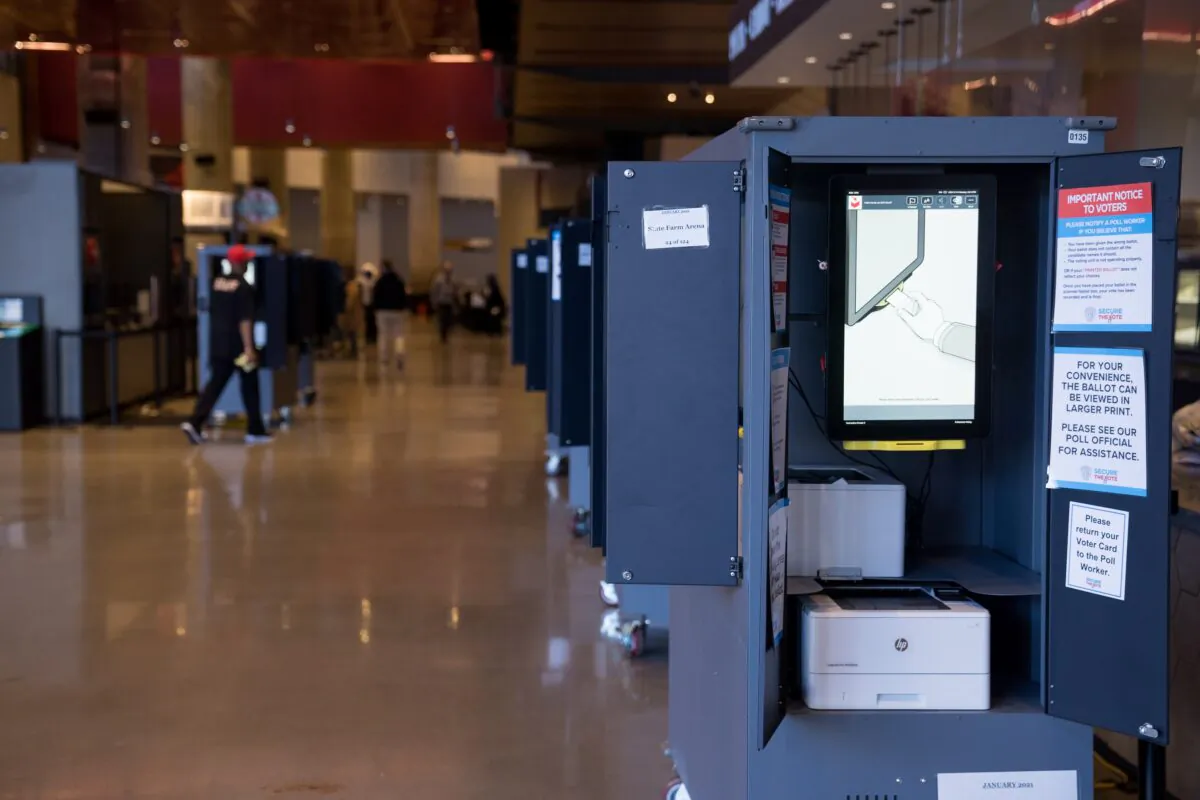 Early voters stand in line at the State Farm Arena in Atlanta, Ga., on Dec. 14, 2020. (Megan Varner/Getty Images)