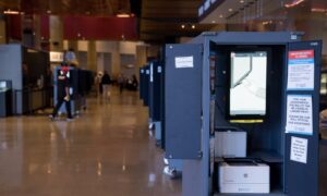 Georgia Judge Says Poll Observers Must Be Able to Stand Within 10 Feet From Counting Tables