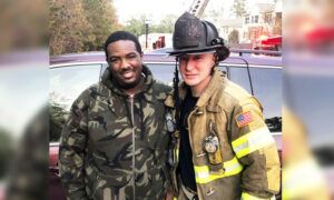 Georgia Man Catches 6 People Jumping Out of Burning 3-Story Apartment Building