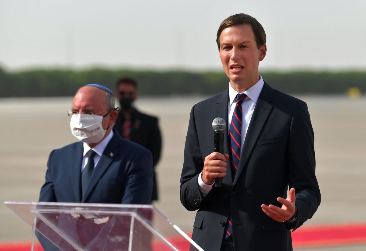 Jared Kushner (R) Meir Ben-Shabbat (L)