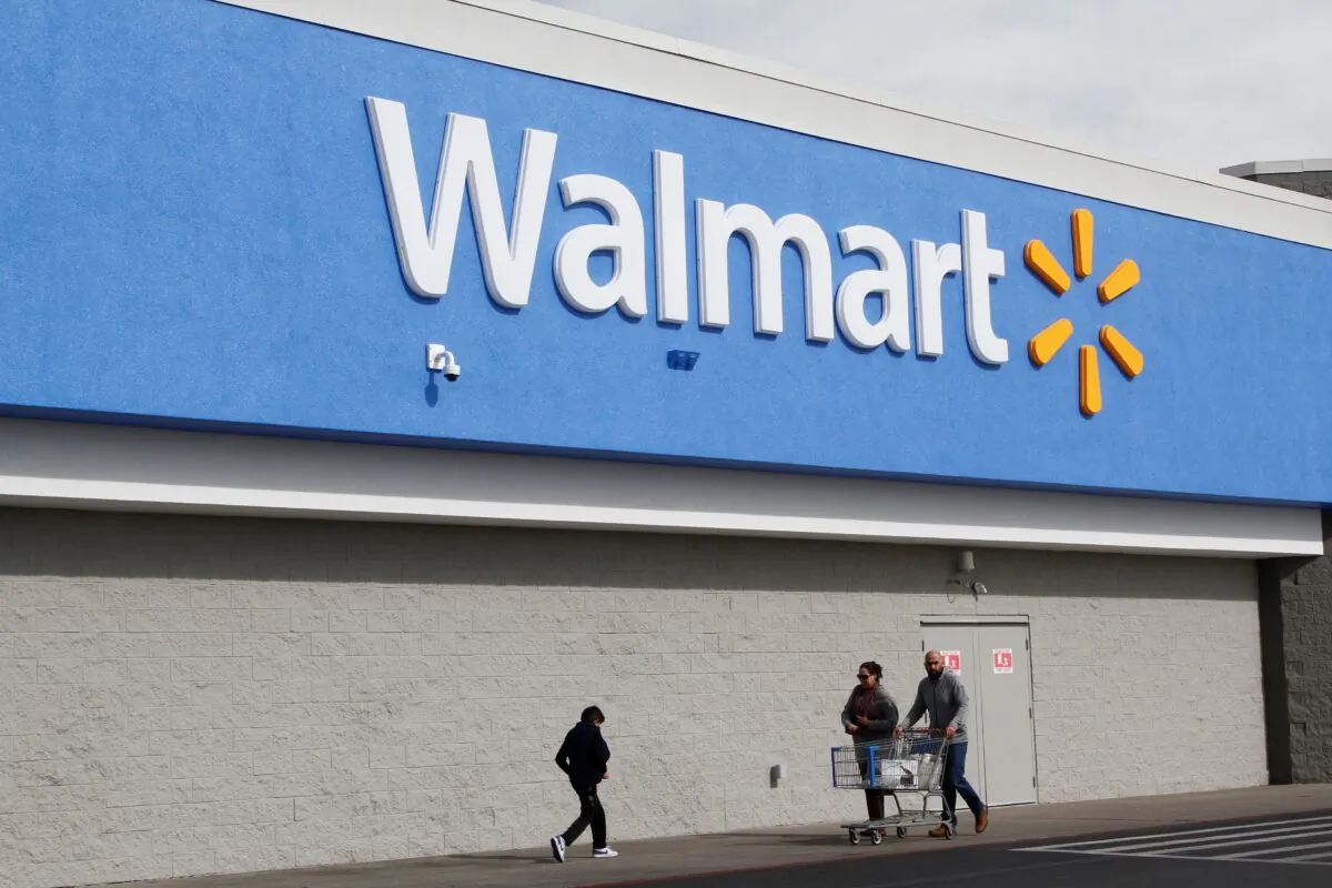 People shop at a Walmart in El Paso, Texas, on Feb. 6, 2020. (Cedar Attanasio/AP Photo)