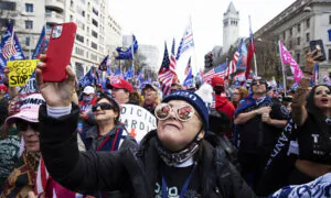 Facts Matter (Dec. 22): Big ‘Wild’ Protest Coming to DC; The 1776 Commission: Patriotic Education Explained