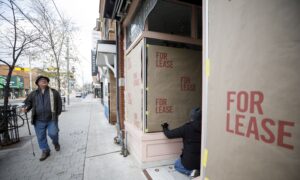 New Lockdown Measures Begin in Ontario as Some Provinces Move Boxing Day Online