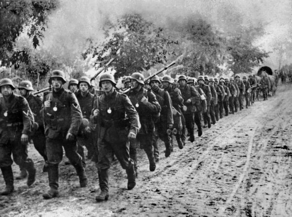 Photo prise en septembre 1939 de l'armée