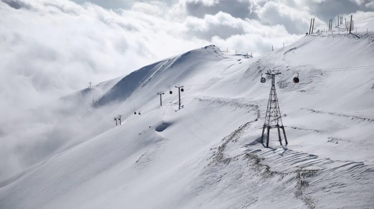 A general view shows the Tochal ski resort, in north of Tehran, Iran Dec.12, 2019. (Nazanin Tabatabaee/WANA (West Asia News Agency) via Reuters/File Photo)
