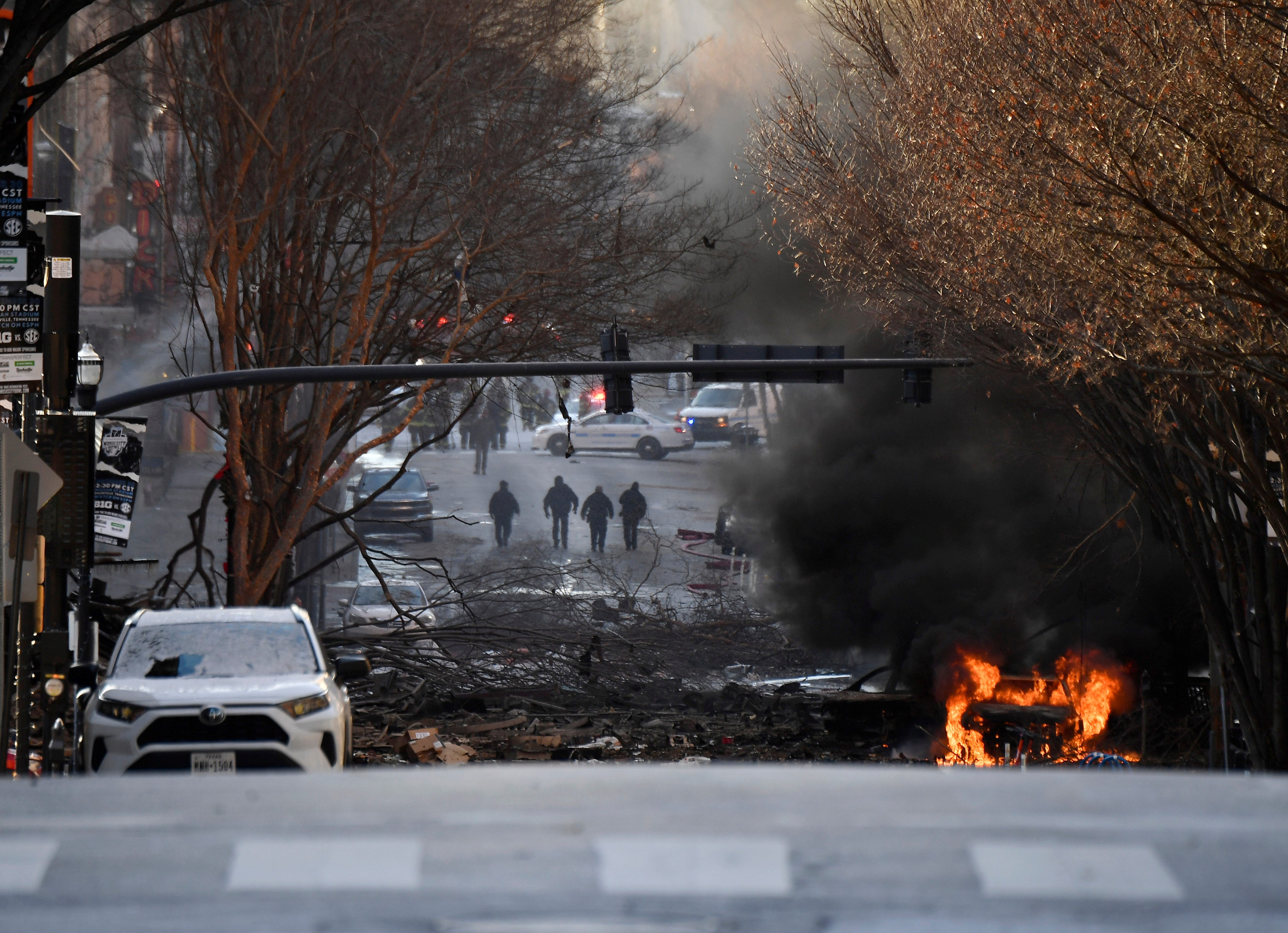 Video: Live Q&A: Nashville Explosion May Have Targeted AT&T Building ...