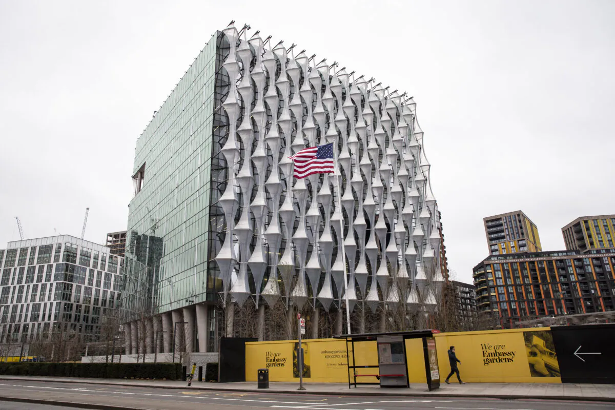 A view of the U.S. Embassy in London, England on Jan. 30, 2020. (Hollie Adams/Getty Images)   