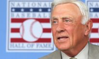 Baseball Hall of Famer Knuckleballer Phil Niekro Dies at 81