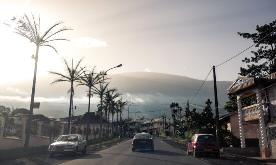 Bus Crash in Western Cameroon Kills 37, Injures 18