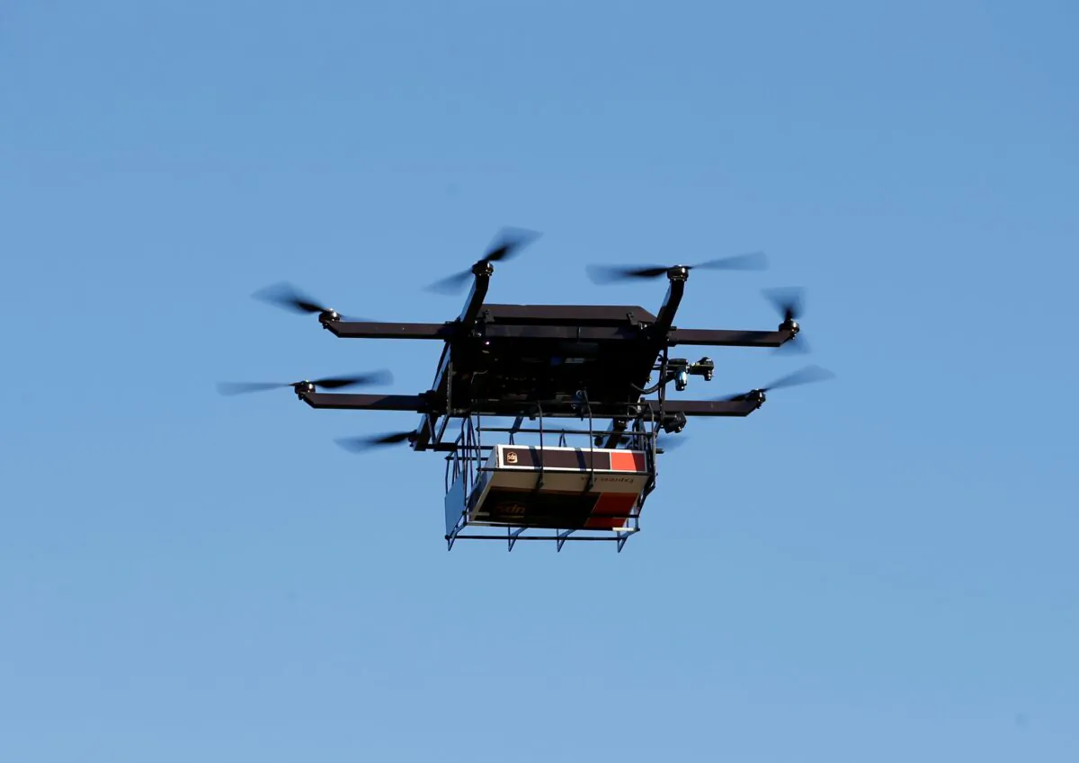 A drone demonstrates delivery capabilities during testing in Lithia, Fla., on Feb. 20, 2017. (Scott Audette/Reuters, File Photo)