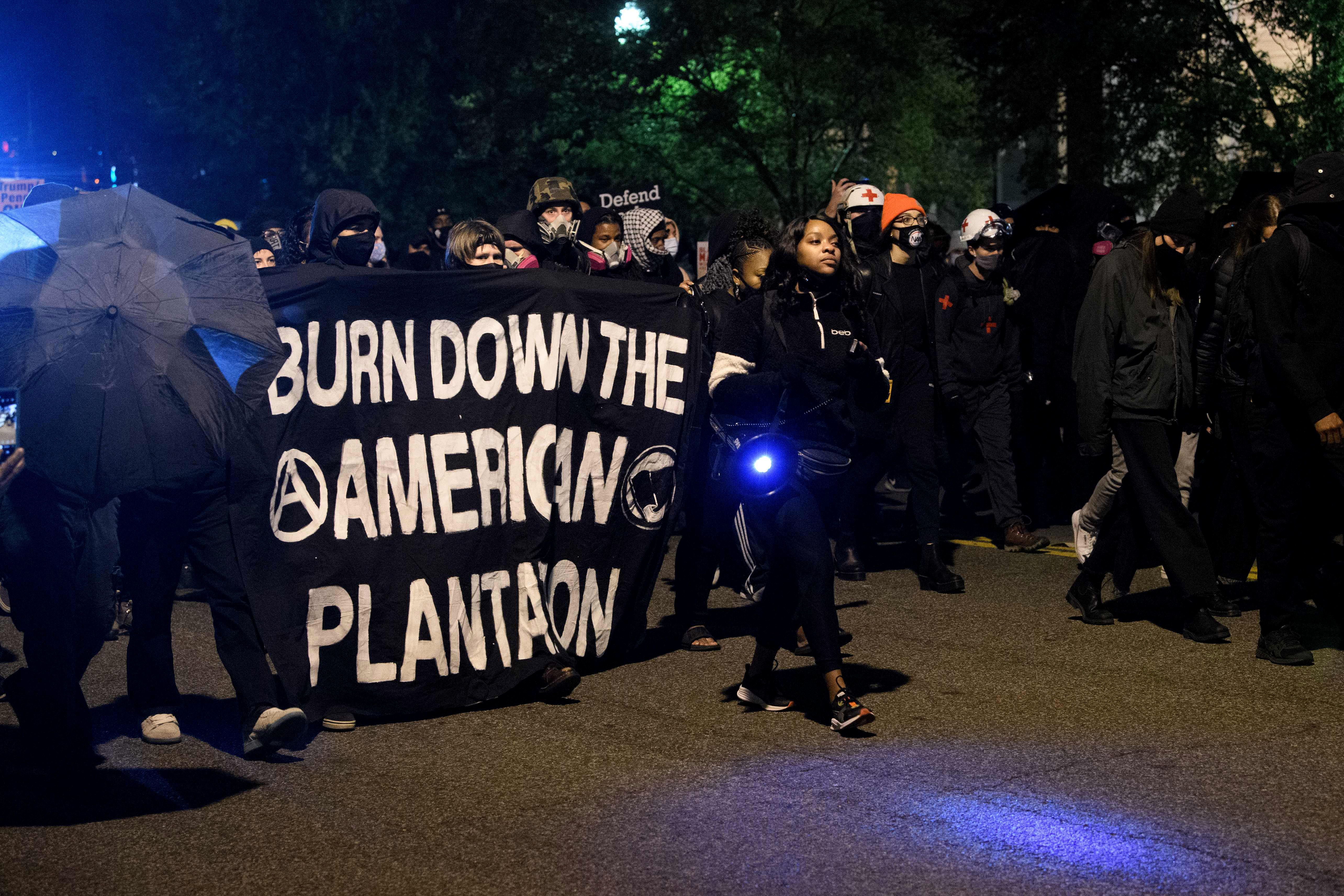 Hawley Challenges Schumer, Pelosi to Disavow Antifa-Led Jan 6 Vigil Featuring House Dems - Vimarsana News