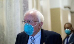 Sanders to Delay Defense Veto Override Unless Senate Votes on $2,000 Stimulus Checks